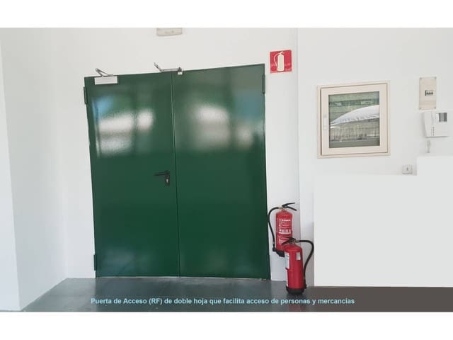 Office for rent in Aeropuerto, Madrid city with garage - € 2,176 (Ref: 7143772)