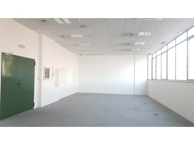 Office for rent in Aeropuerto, Madrid city with garage - € 2,176 (Ref: 7143772)