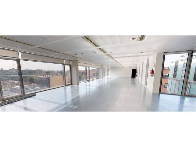 Kontor til leie i Nueva España, Madrid by med garasje - € 18 560 (Ref: 7147179)