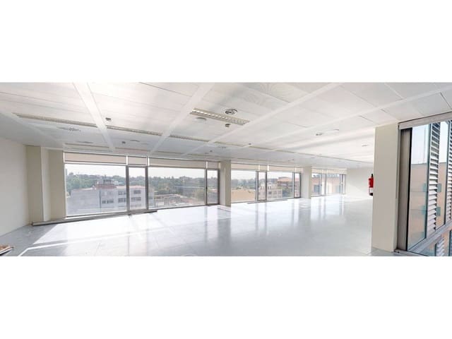 Kontor til leie i Nueva España, Madrid by med garasje - € 18 560 (Ref: 7147179)