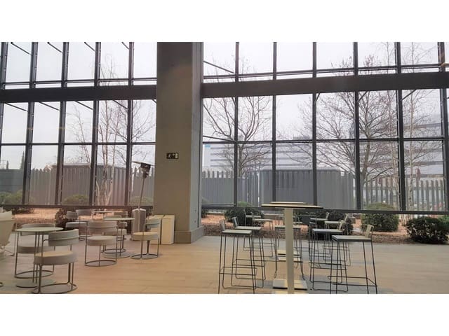 Kontor att hyra i Valdefuentes, Madrid stad med garage - 20 690 € (Ref: 7150099)