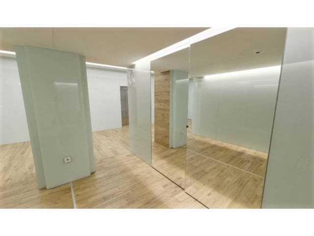 Office for rent in Tetuán, Madrid city with garage - € 109,867 (Ref: 7226585)