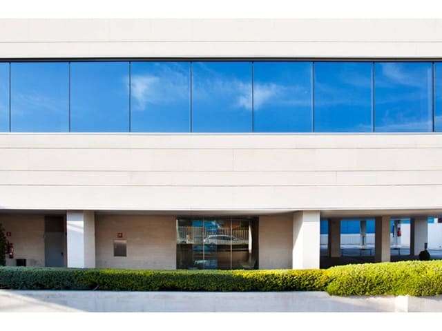 Kontor att hyra i Valdefuentes, Madrid stad med garage - 3 550 € (Ref: 7241734)