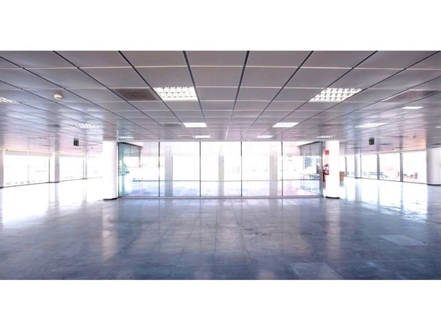 Kontor til leie i Simancas, Madrid by med garasje - € 4 875 (Ref: 7332929)