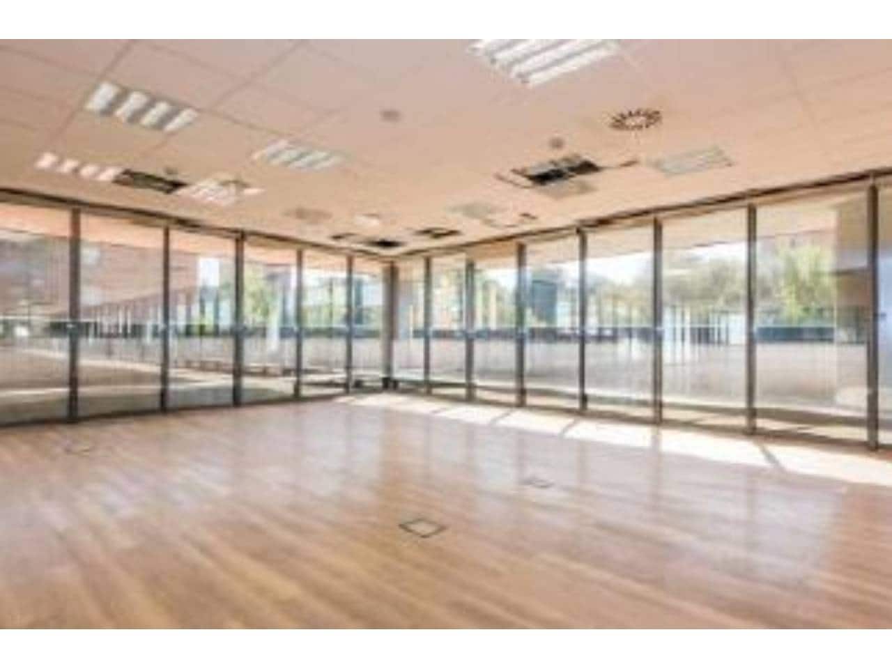 Ufficio da affittare in Madrid citta con garage - 5.175 € (Rif: 7342943)