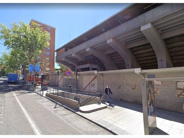 Biuro do wynajęcia w Numancia, Miasto Madryt z garażem - 5 175 € (Ref: 7342943)