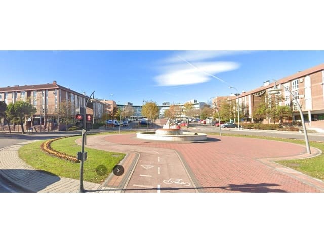 Kontor til leje i Tres Cantos med garage - € 1.608 (Ref: 7418959)