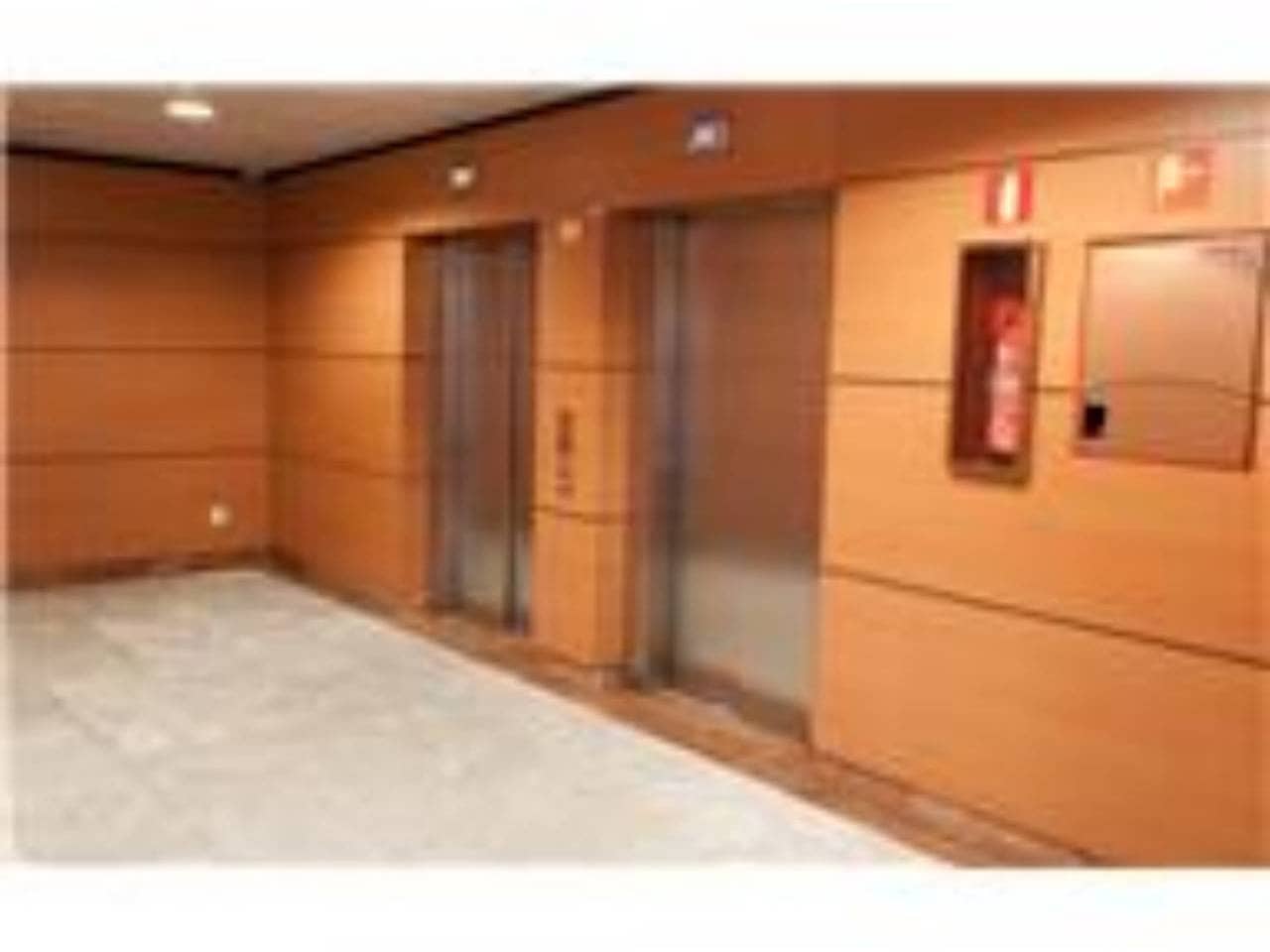 Kontor til leje i Tres Cantos med garage - € 2.244 (Ref: 7418961)