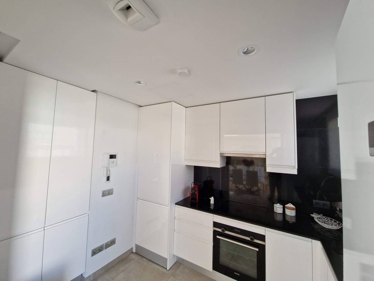 3 camera da letto Appartamento da affittare in Madrid citta con piscina garage - 3.300 € (Rif: 7425522)