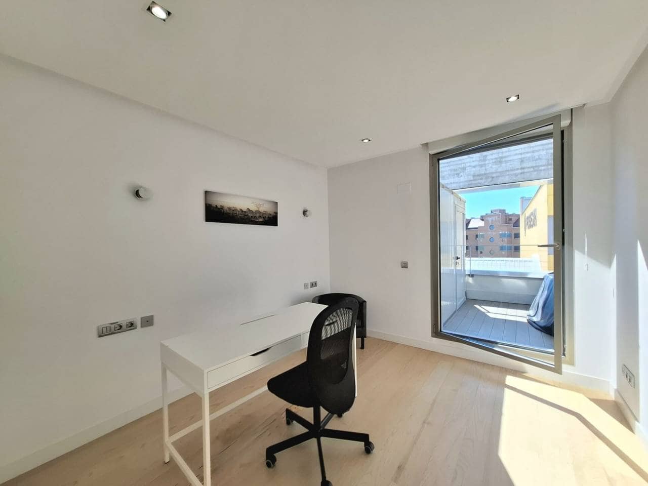 3 makuuhuone Asunto vuokrattavana paikassa Madrid kaupunki mukana uima-altaan 
autotalli - 3 300 € (Ref: 7425522)
