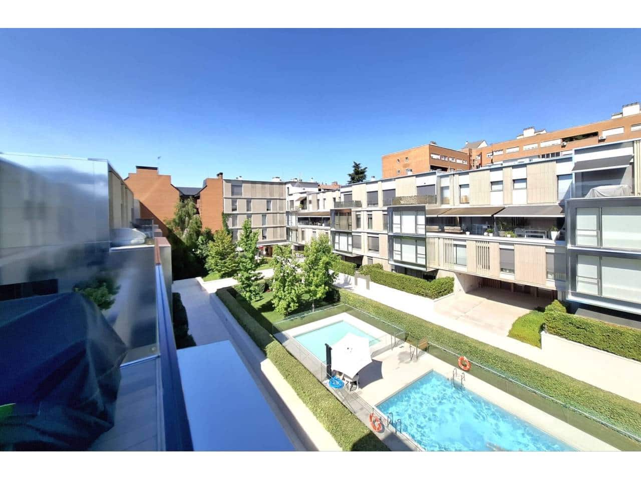 3 makuuhuone Asunto vuokrattavana paikassa Madrid kaupunki mukana uima-altaan 
autotalli - 3 300 € (Ref: 7425522)