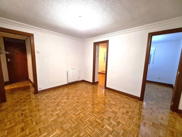 2 quarto Apartamento para arrendar em Madrid cidade - 1 100 € (Ref: 7516132)