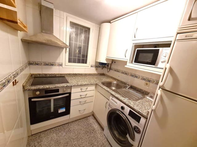 2 quarto Apartamento para arrendar em Madrid cidade - 1 100 € (Ref: 7516132)