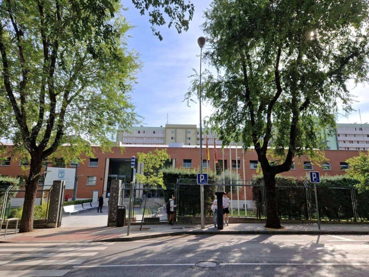 2 quarto Apartamento para arrendar em Madrid cidade - 1 100 € (Ref: 7516132)