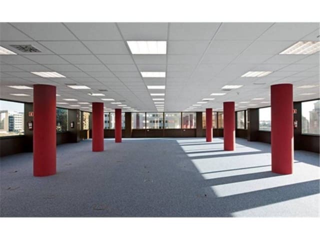 Kontor til leie i Castilla, Madrid by med garasje - € 10 076 (Ref: 7559773)