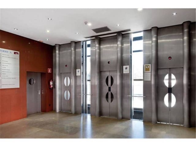 Kontor att hyra i Chamartín, Madrid stad med garage - 5 520 € (Ref: 7559774)