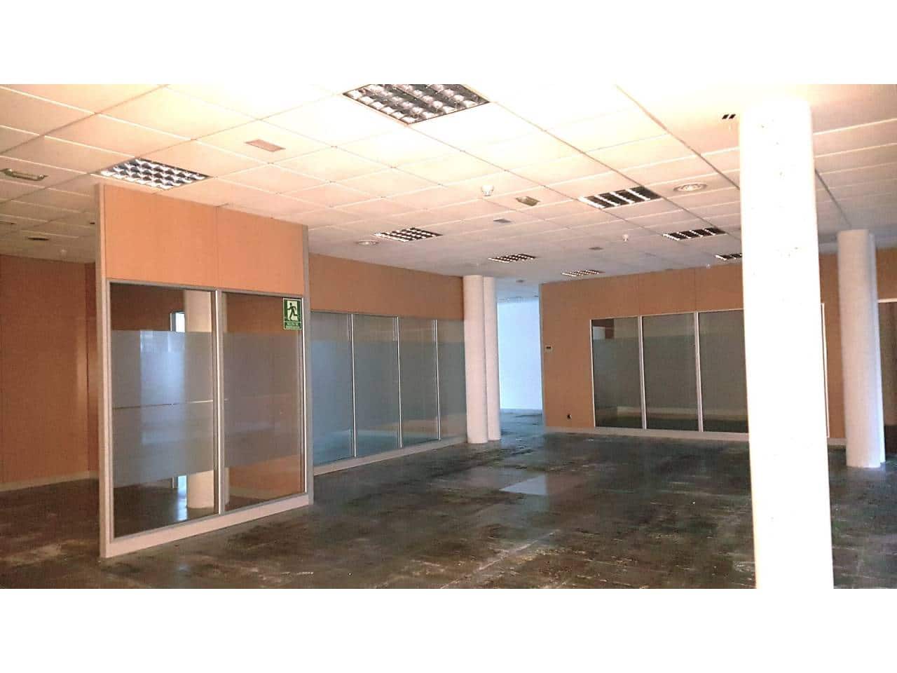 Kontor att hyra i Madrid stad med garage - 3 880 € (Ref: 7573122)