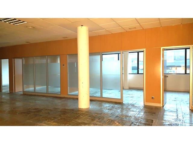 Kantoor te huur in El Plantío, Madrid stad met garage - € 3.880 (Ref: 7573122)