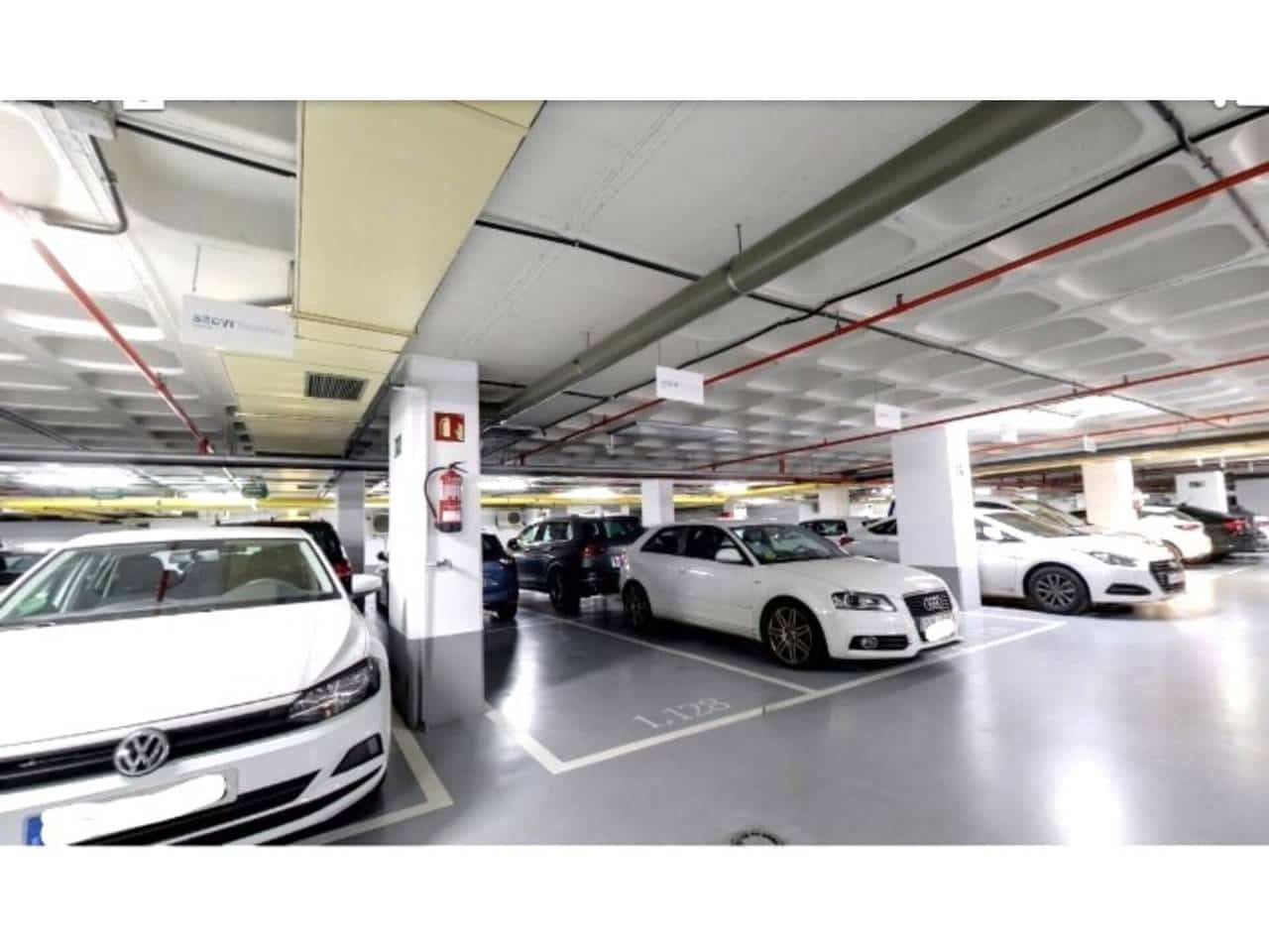 Office for rent in Madrid city with garage - € 55,728 (Ref: 7595964)