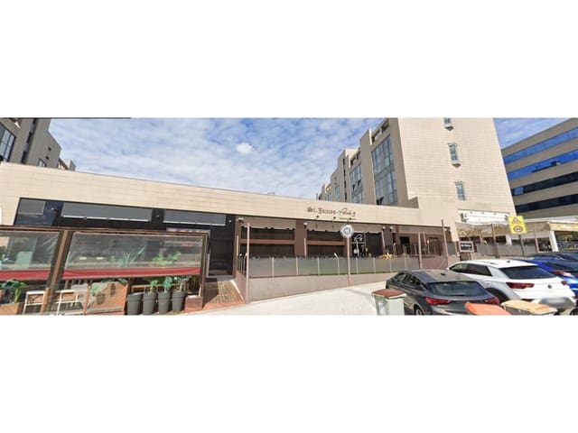 Kontor att hyra i Valdefuentes, Madrid stad med garage - 4 524 € (Ref: 7618832)