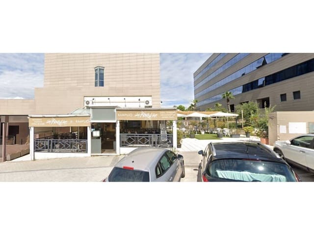 Ufficio da affittare in Valdefuentes, Madrid città con garage - 2.100 € (Rif: 7618833)