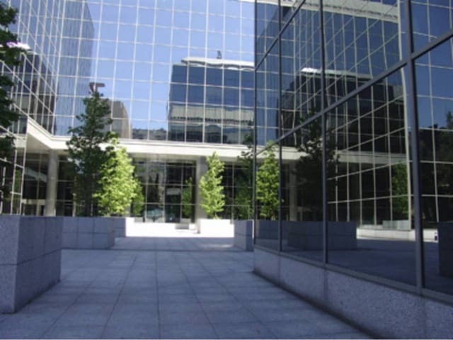 Kontor til leie i San Pascual, Madrid by med garasje - € 16 772 (Ref: 7626986)