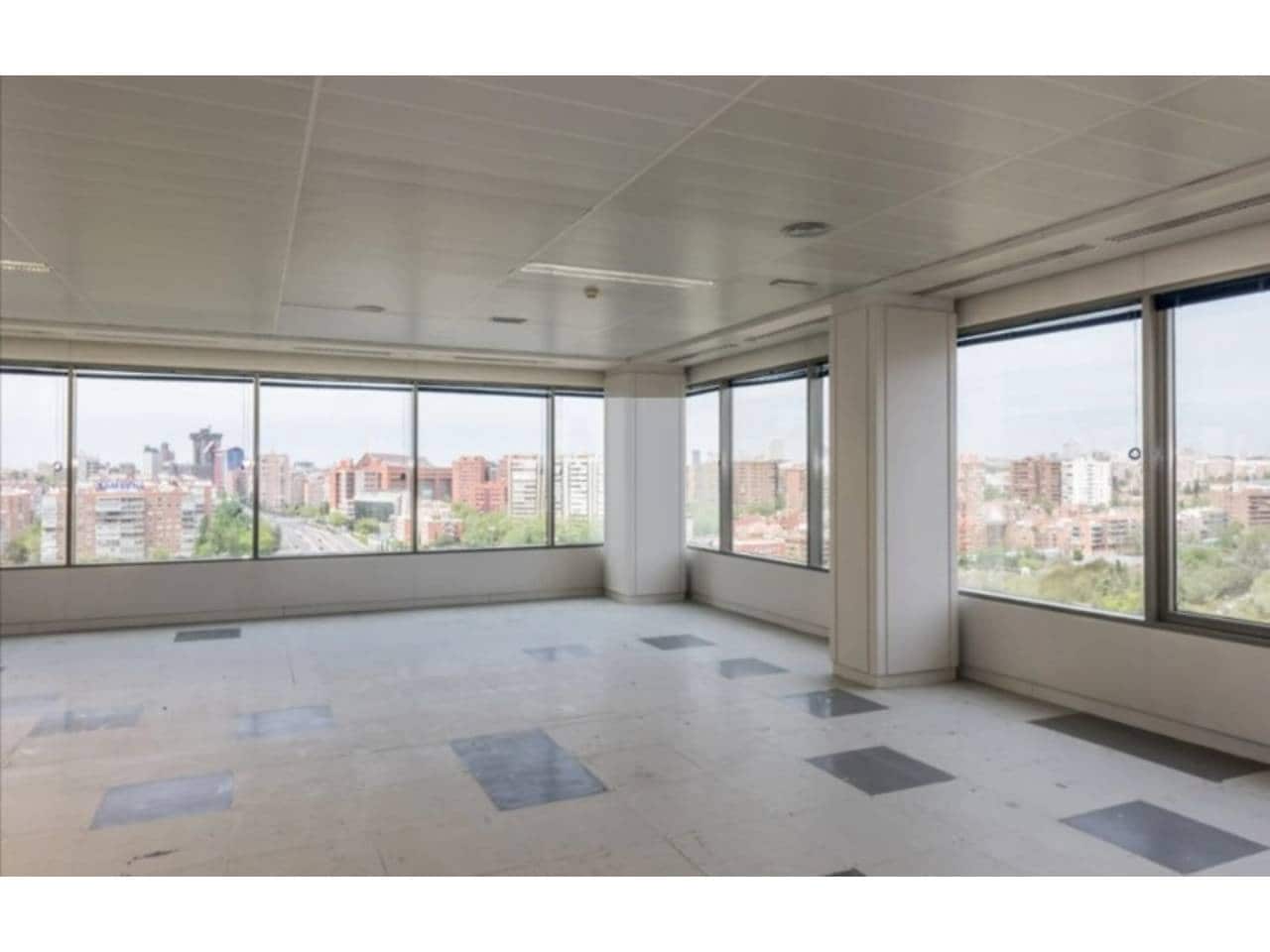 Kontor til leje i Madrid by med garage - € 4.578 (Ref: 7626989)