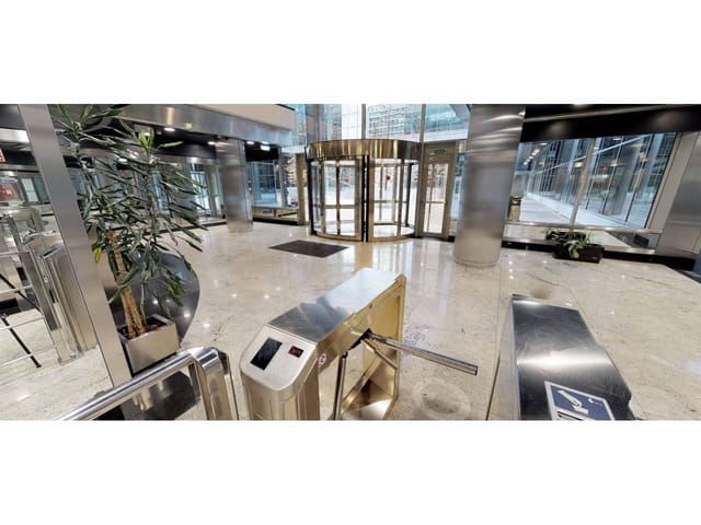 Kontor til leie i San Pascual, Madrid by med garasje - € 4 578 (Ref: 7626989)