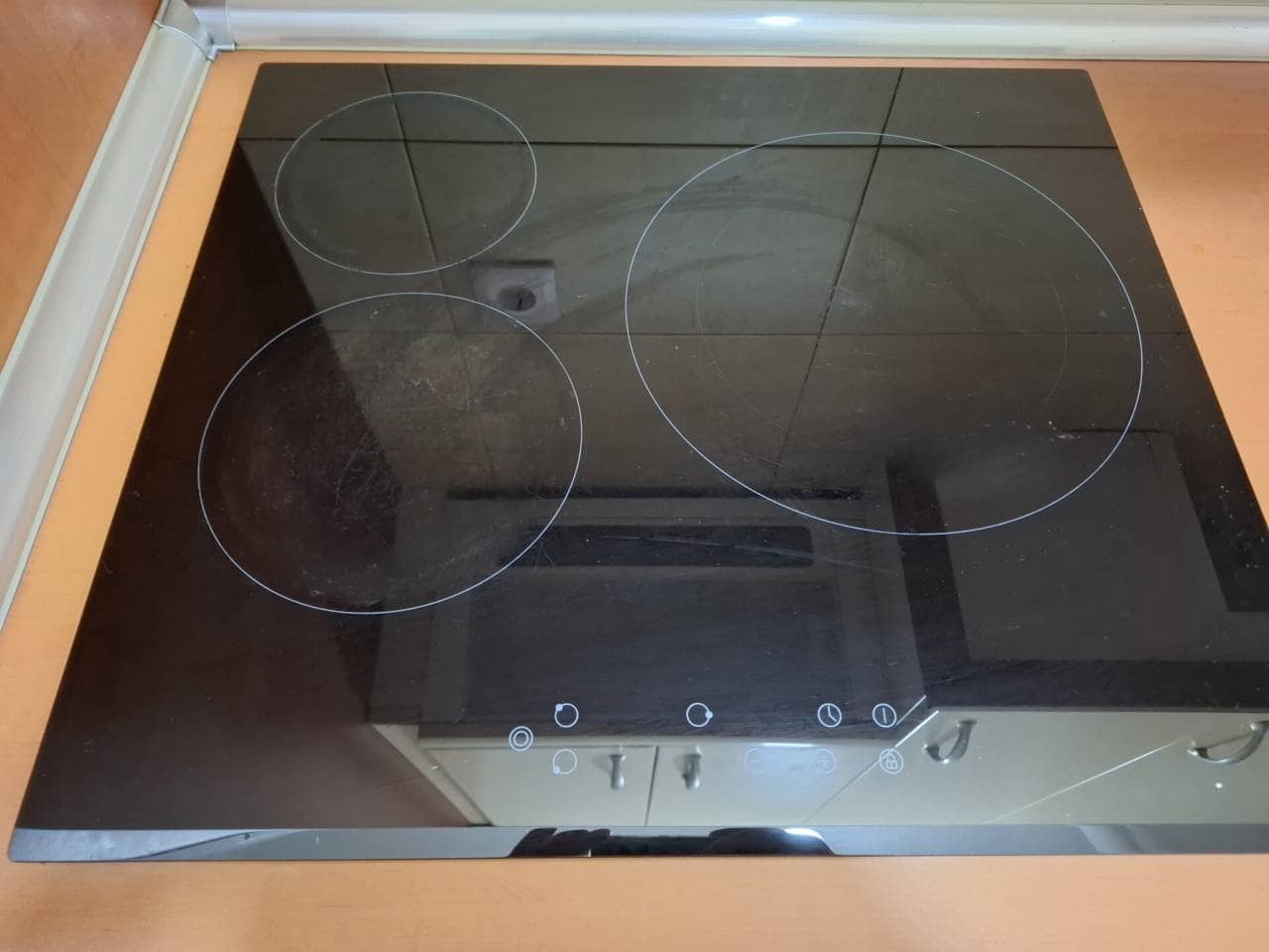 2 bedroom Flat for rent in Madrid city - € 1,300 (Ref: 7701930)