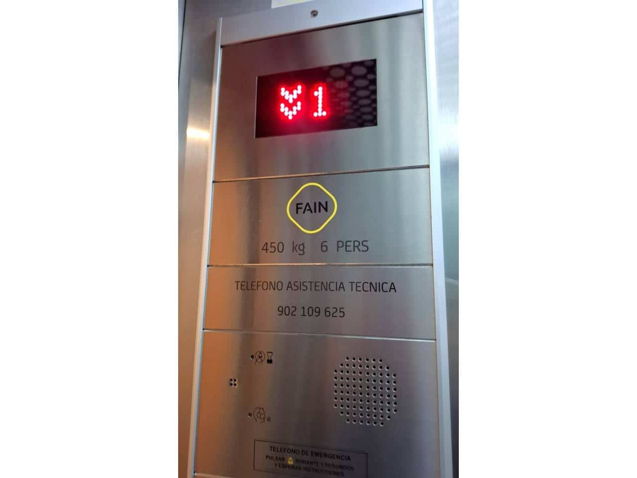 Piso de 2 habitaciones en Madrid ciudad en alquiler con piscina garaje - 1.300 € (Ref: 7754486)