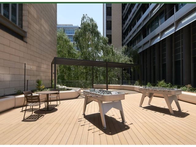 Kontor att hyra i Ciudad Lineal, Madrid stad med garage - 10 700 € (Ref: 7808725)