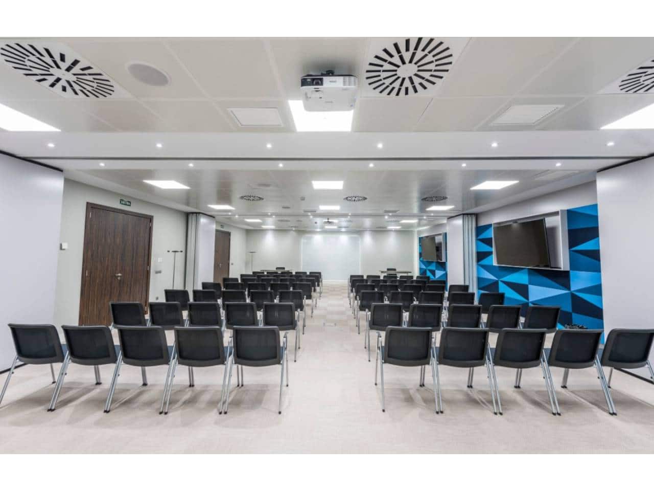 Ufficio da affittare in Madrid citta con garage - 18.660 € (Rif: 7808726)