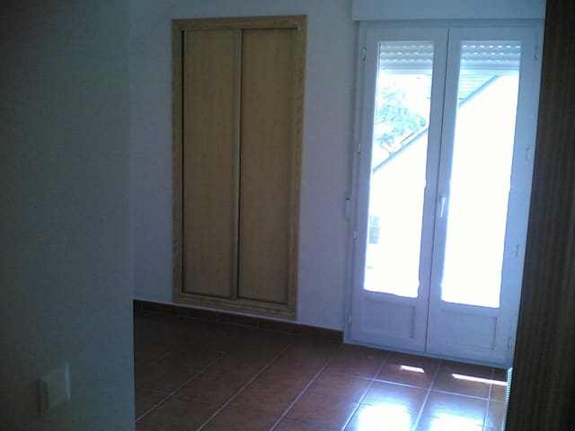 3 sypialnia Willa do wynajęcia w Los Angeles de San Rafael, El Espinar z basenem garażem - 1 300 € (Ref: 7848781)