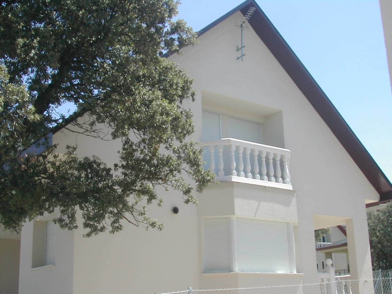 3 sypialnia Willa do wynajęcia w Los Angeles de San Rafael z basenem garażem - 1 300 € (Ref: 7848781)