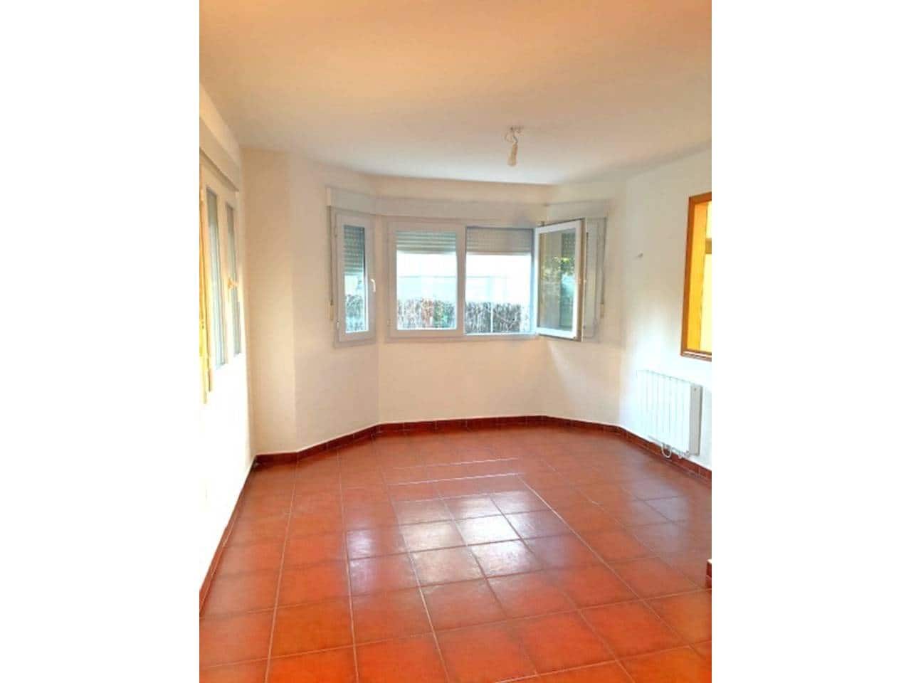 Chalet de 3 habitaciones en Los Angeles de San Rafael en alquiler con piscina garaje - 1.300 € (Ref: 7848781)