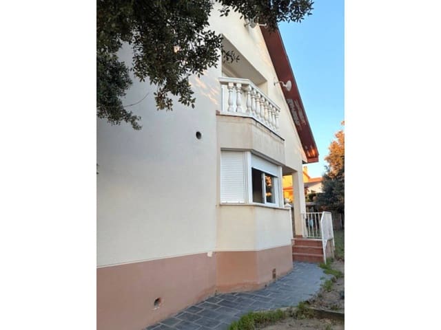 3 Zimmer Villa zu vermieten in Los Angeles de San Rafael, El Espinar mit Pool Garage - 1.300 € (Ref: 7848781)