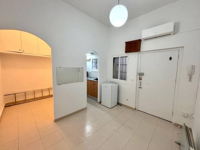 1 soveværelse Studio til leje i Justicia, Madrid by - € 890 (Ref: 7848782)