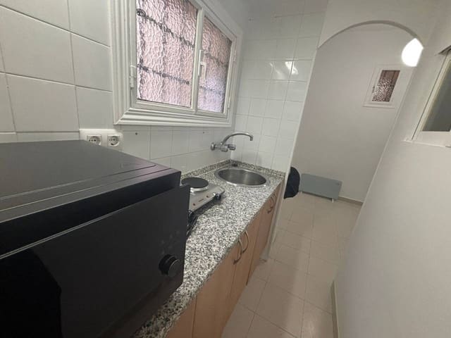 1 soveværelse Studio til leje i Justicia, Madrid by - € 890 (Ref: 7848782)