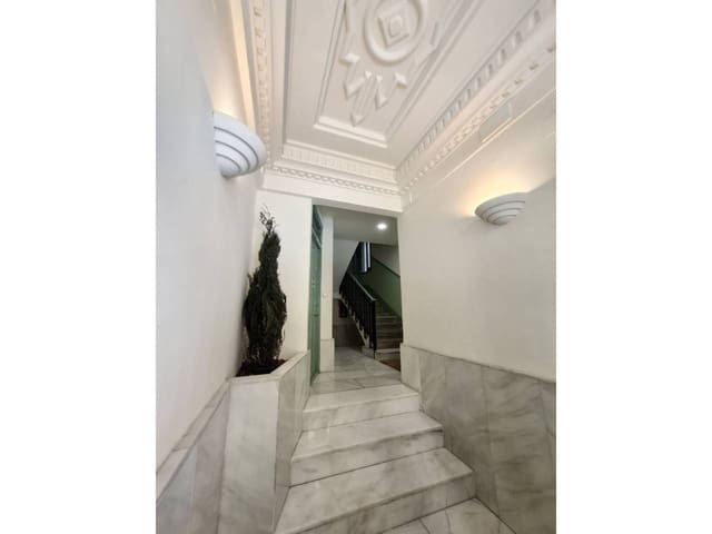 Appartement de 1 chambre à louer à Madrid ville - 920 € (Ref: 7918489)