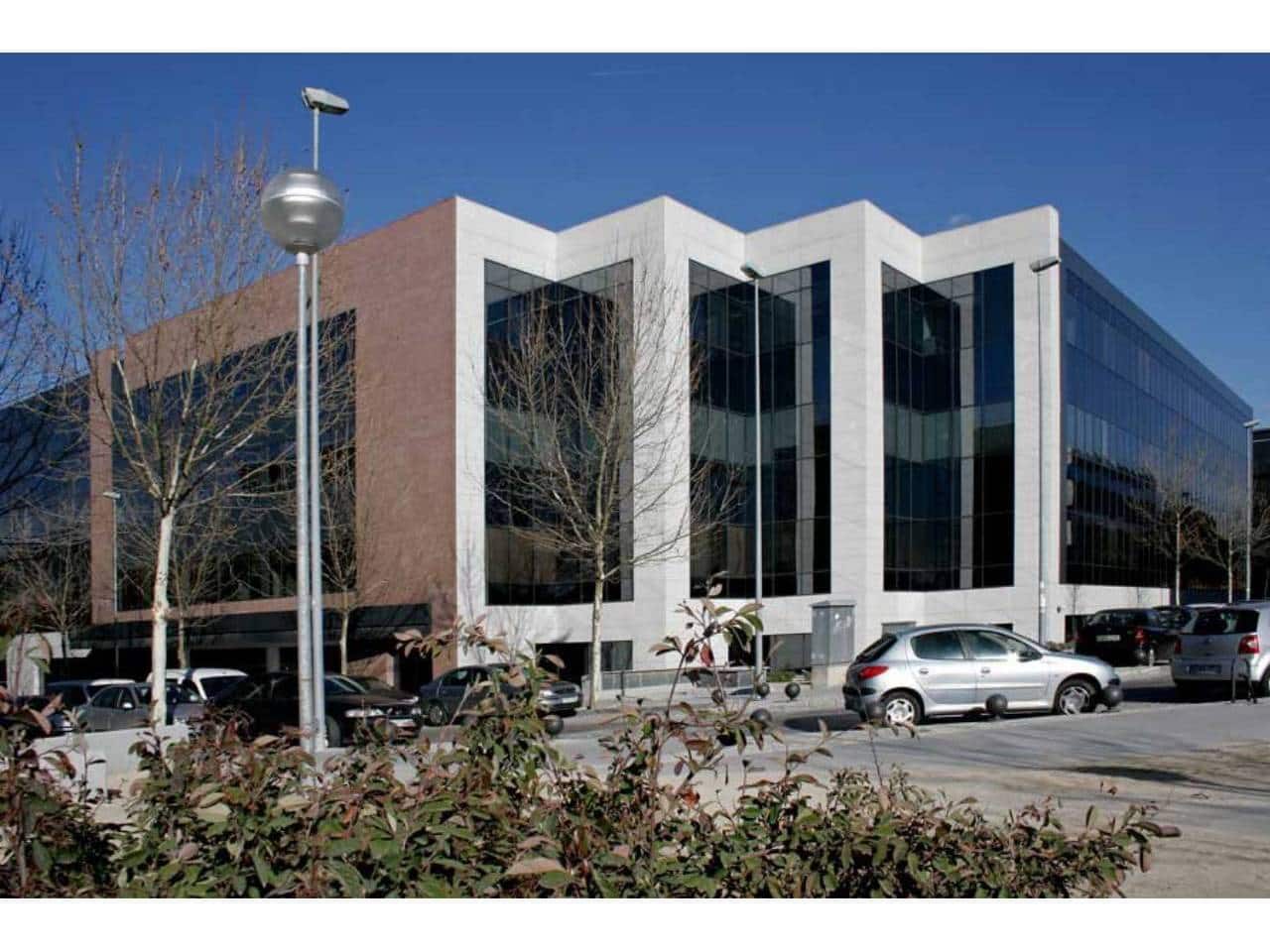 Bureau à louer à San Sebastian de los Reyes avec garage - 1 340 € (Ref: 7923096)