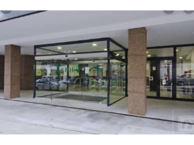 Kontor til leje i San Sebastián de los Reyes med garage - € 3.147 (Ref: 7929047)