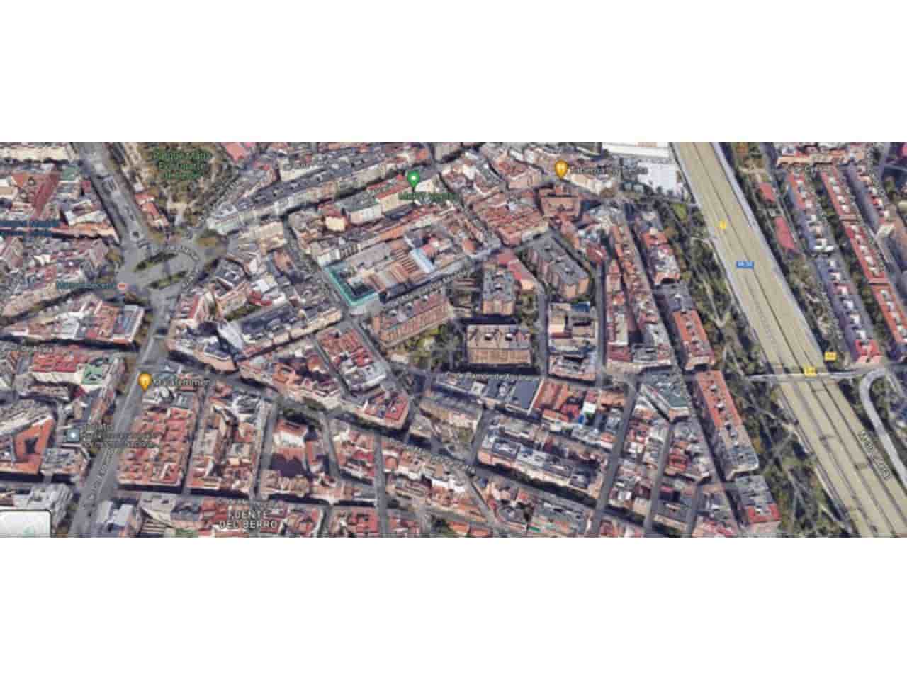 1 soverom Kommersiell til leie i Madrid by - € 750 (Ref: 8075252)