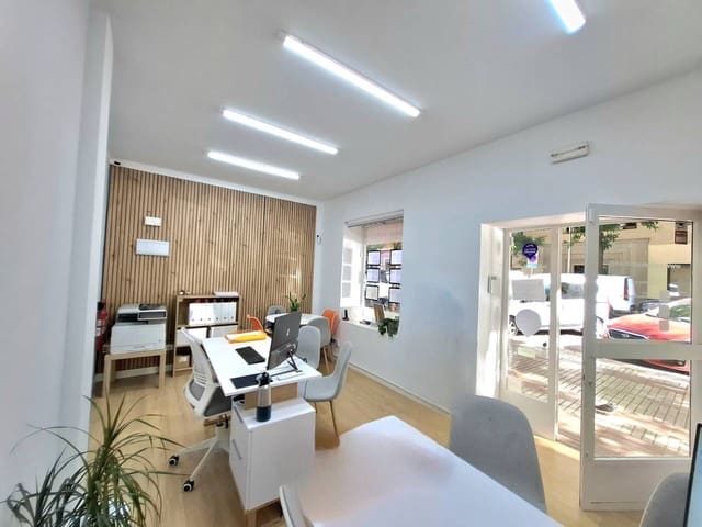 1 soverom Kommersiell til leie i Madrid by - € 750 (Ref: 8075252)