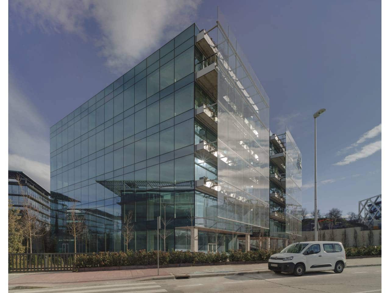 Kontor att hyra i Madrid stad med garage - 3 240 € (Ref: 8151315)