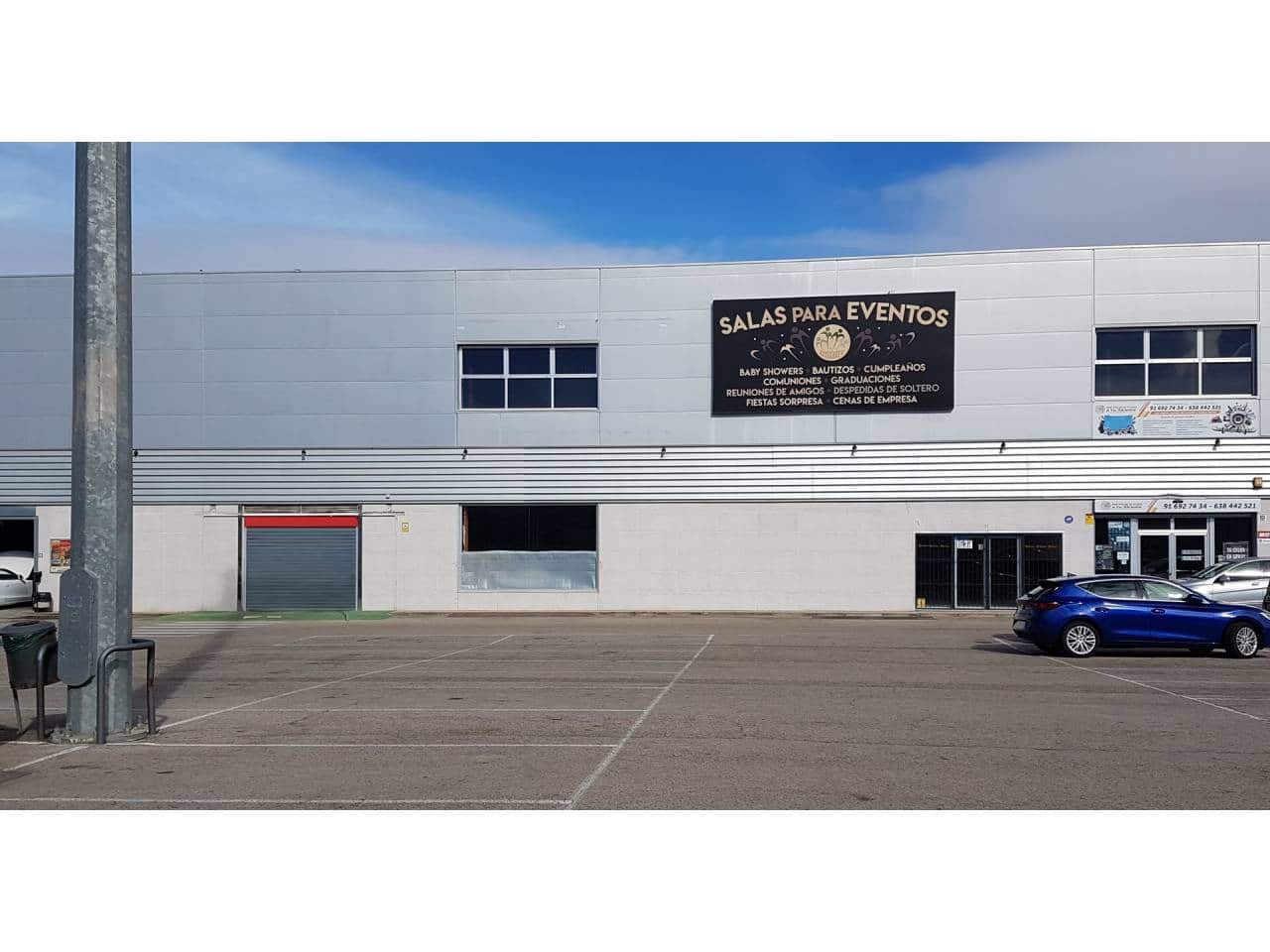 Erhverv til leje i Pinto med garage - € 3.427 (Ref: 8198291)