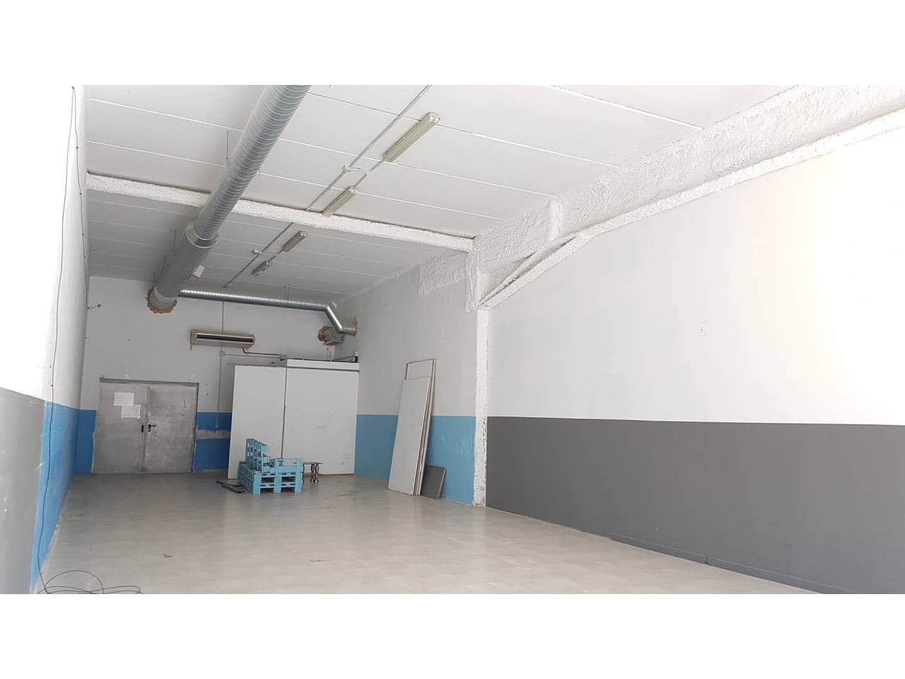 Erhverv til leje i Pinto med garage - € 3.427 (Ref: 8198291)