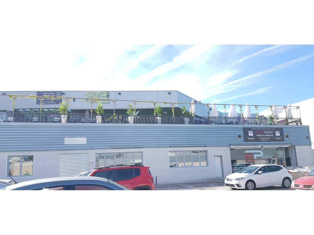 Erhverv til leje i Pinto med garage - € 3.427 (Ref: 8198291)