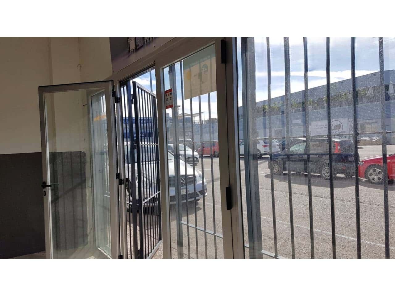 Commercial for rent in Pinto with garage - € 3,427 (Ref: 8198291)