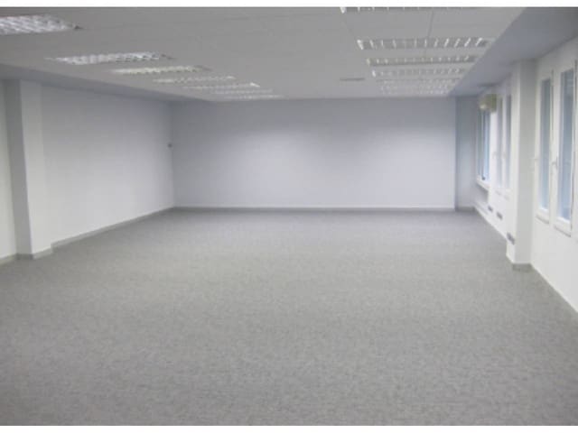 Kontor att hyra i Pozuelo de Alarcón med garage - 28 080 € (Ref: 8200780)