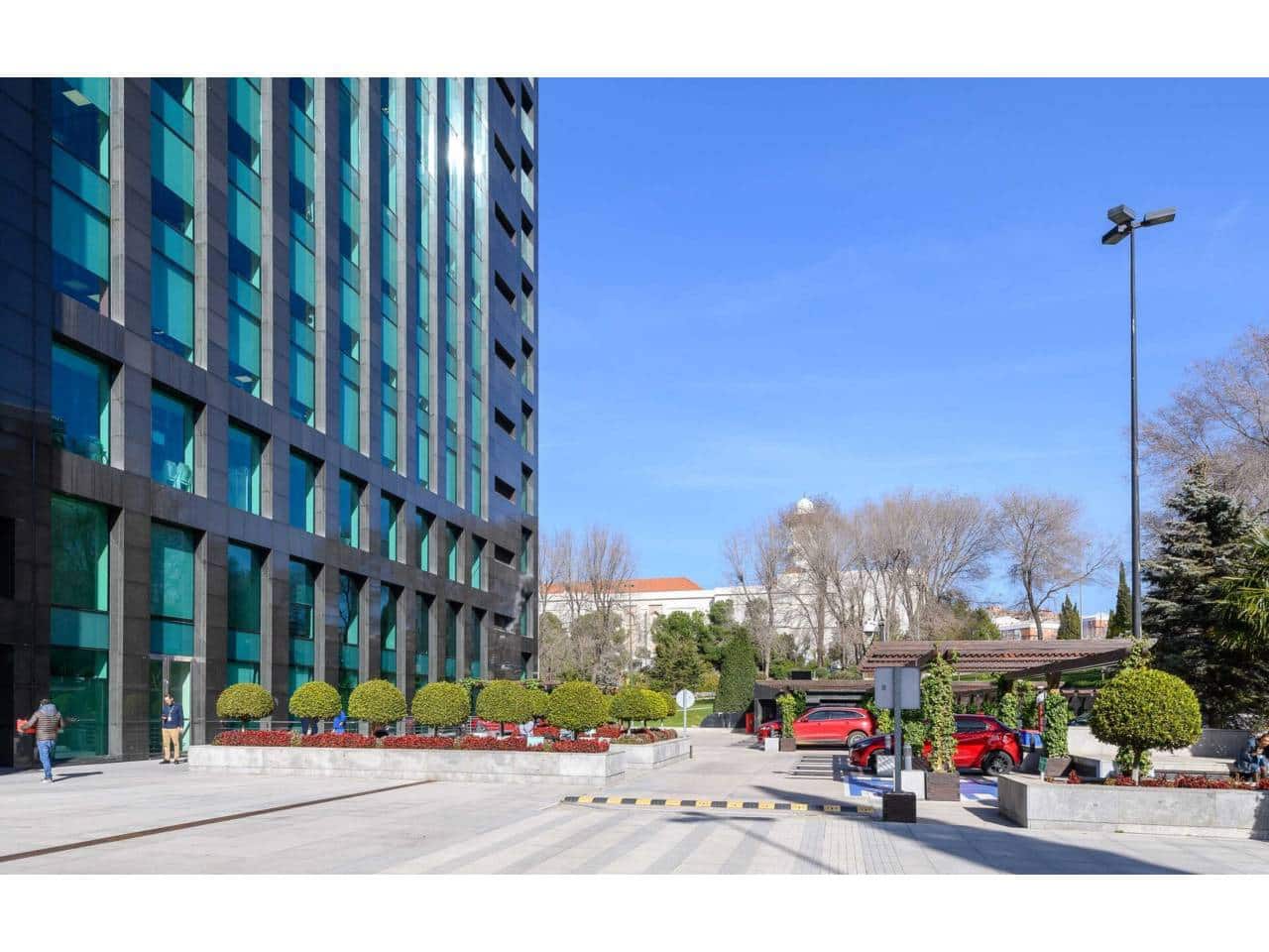 Kontor til leje i Madrid by med garage - € 16.280 (Ref: 8225425)